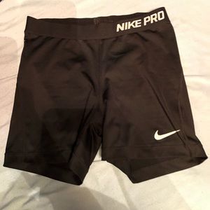 Nike Pro